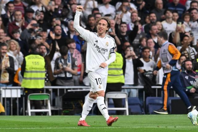 1740492144479021050.jpg 莫德里奇.jpg